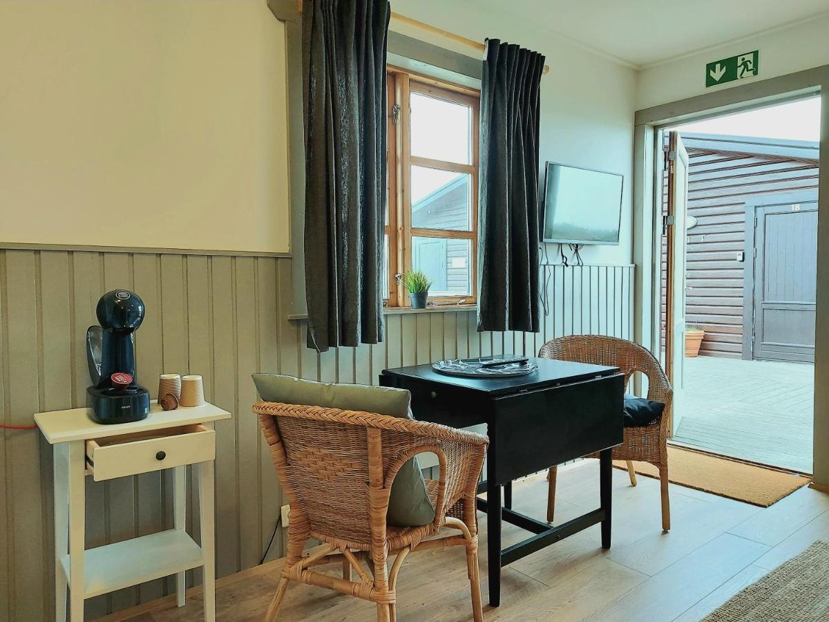 Riverfront Lodge هيلاّ المظهر الخارجي الصورة