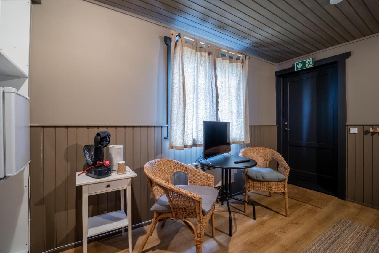 Riverfront Lodge هيلاّ المظهر الخارجي الصورة